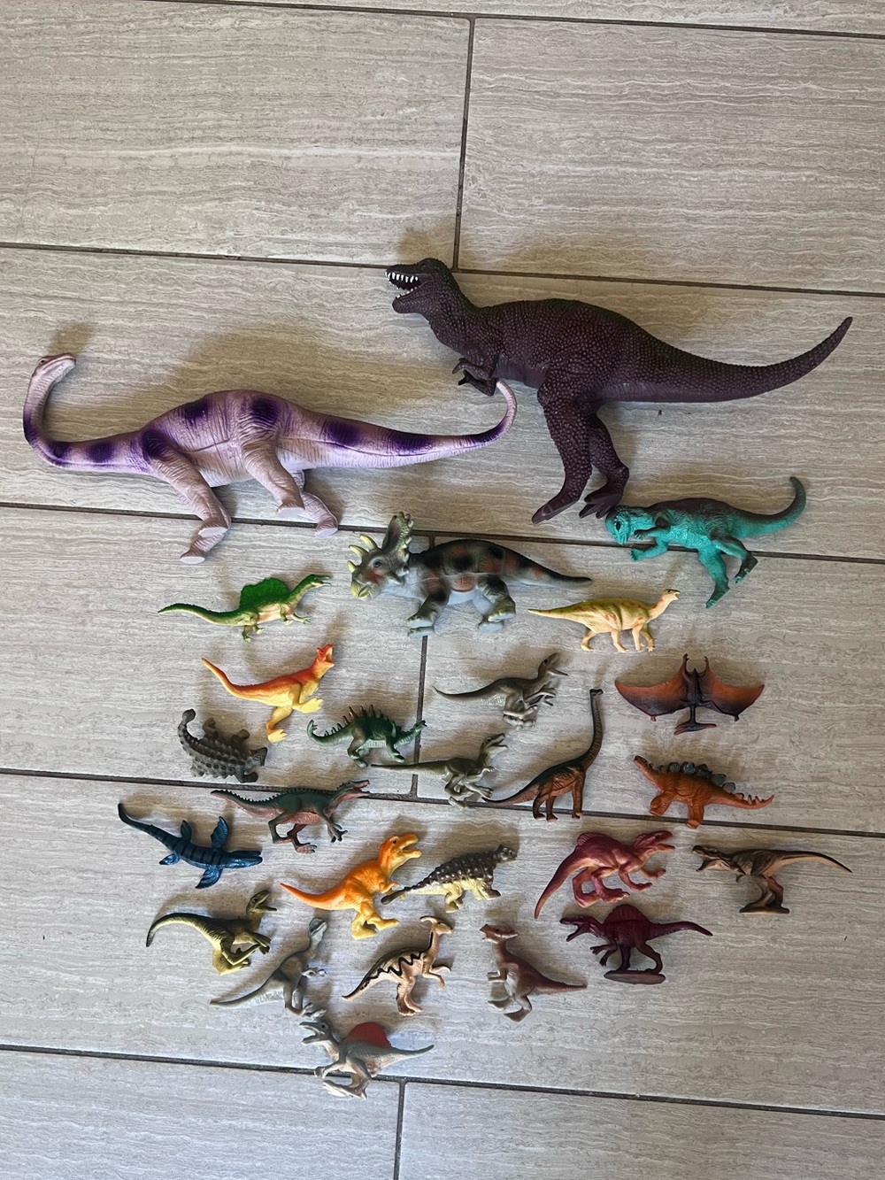 Lot of 26 Assorted Dinosaur Toys/Figurines